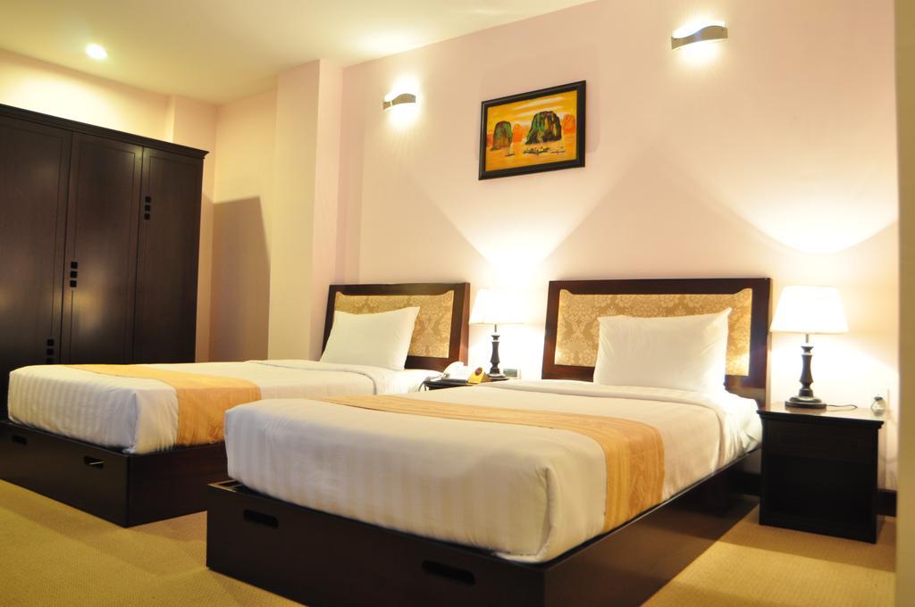 Dong Kinh Hotel Ho Chi Minh City Exterior photo