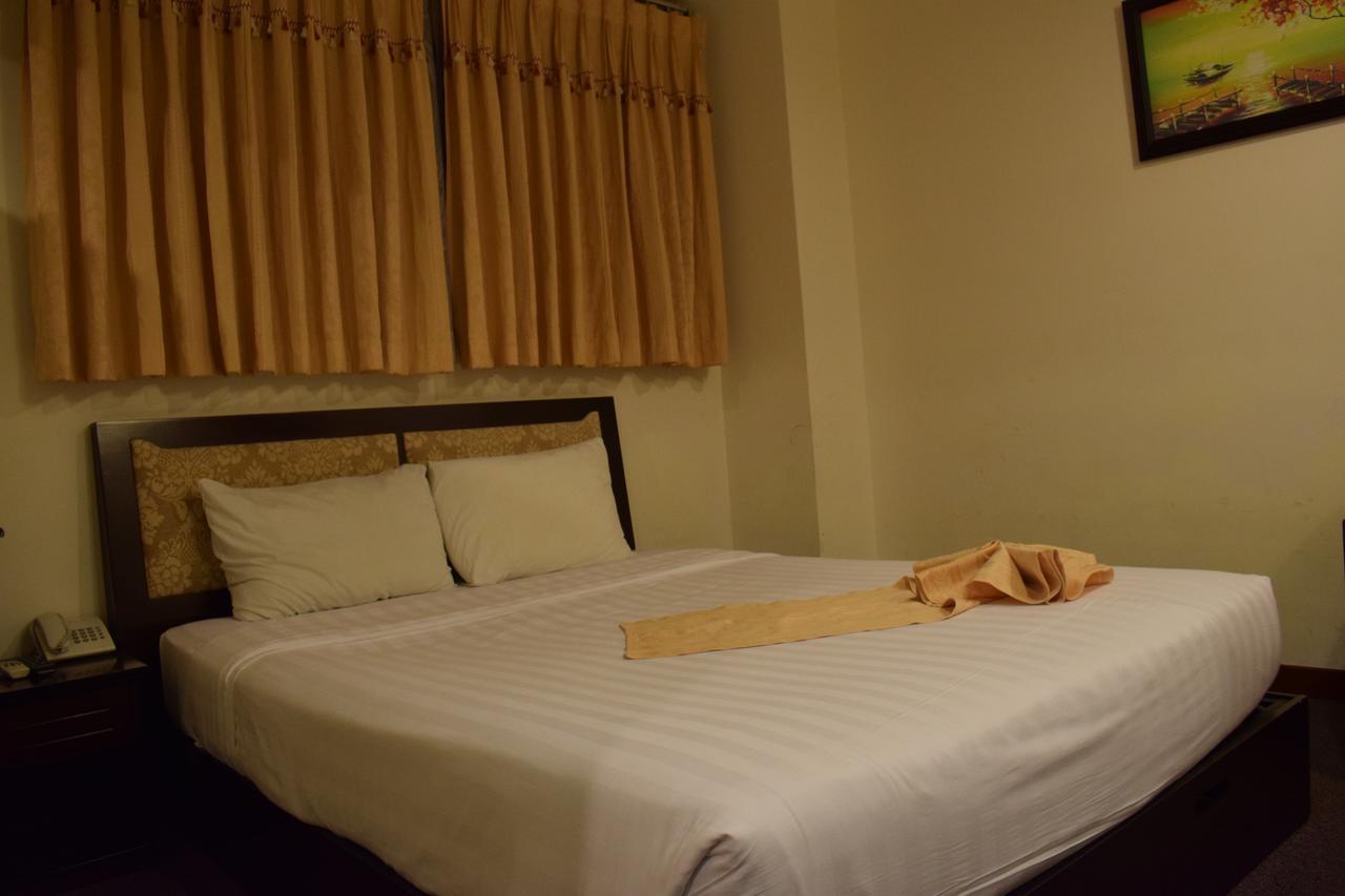 Dong Kinh Hotel Ho Chi Minh City Exterior photo